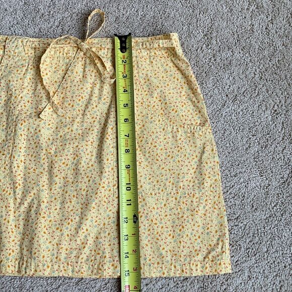 Vintage American Eagle Outfitters Ditzy printed Yellow Flower Print Skirt size 4 - Picture 7 of 9